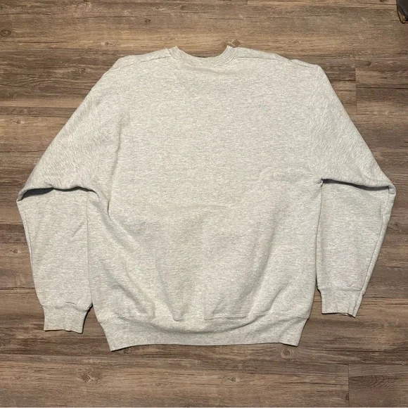 Vintage Gray NOTRE DAME Crewneck Sweater with Graphic - Picture 6 of 6
